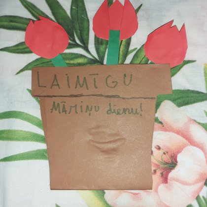 Sveicieni mīļajām māmiņām!
